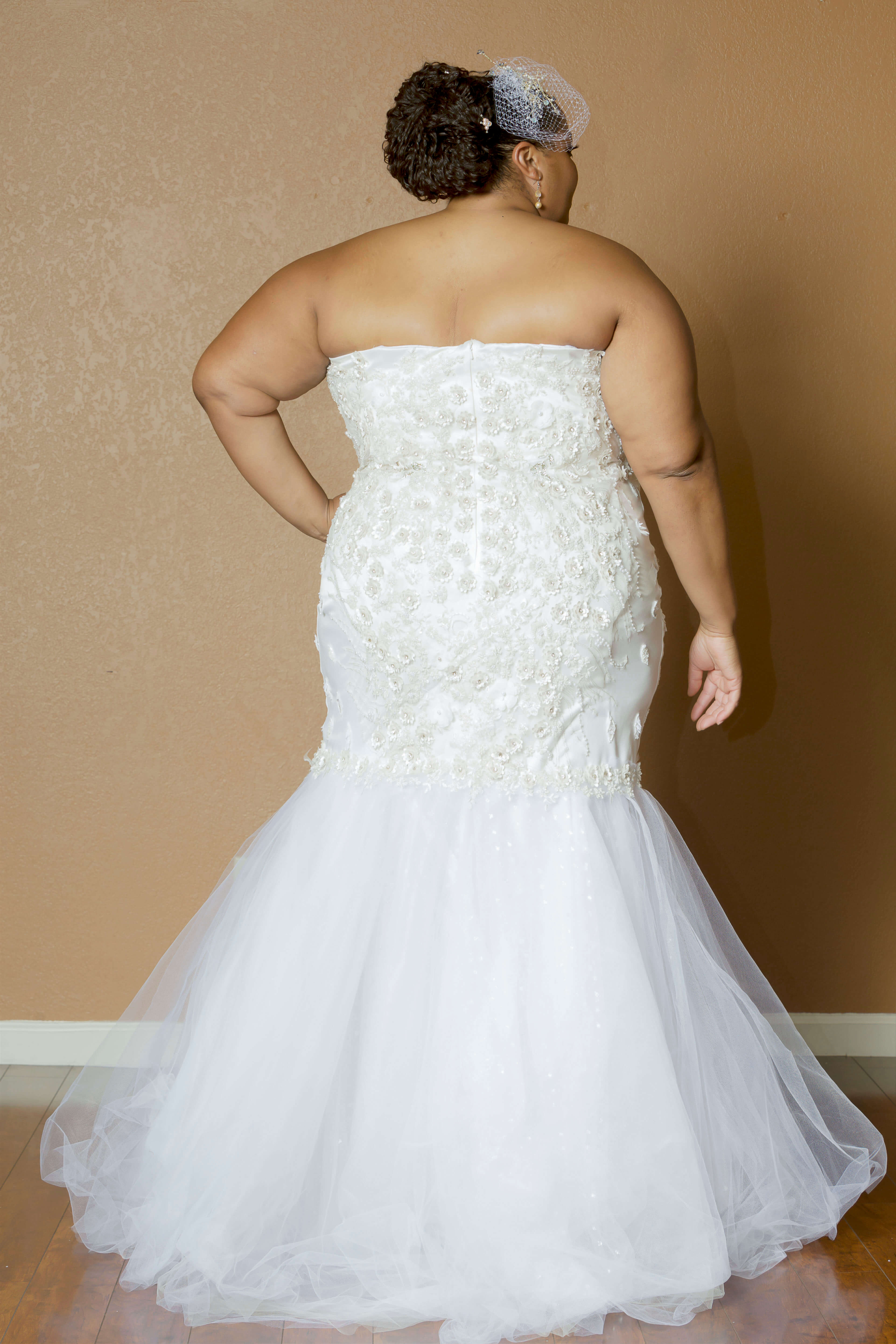 Full Figured Custom Made Wedding Gown Built in Corset Plus Size Dress 